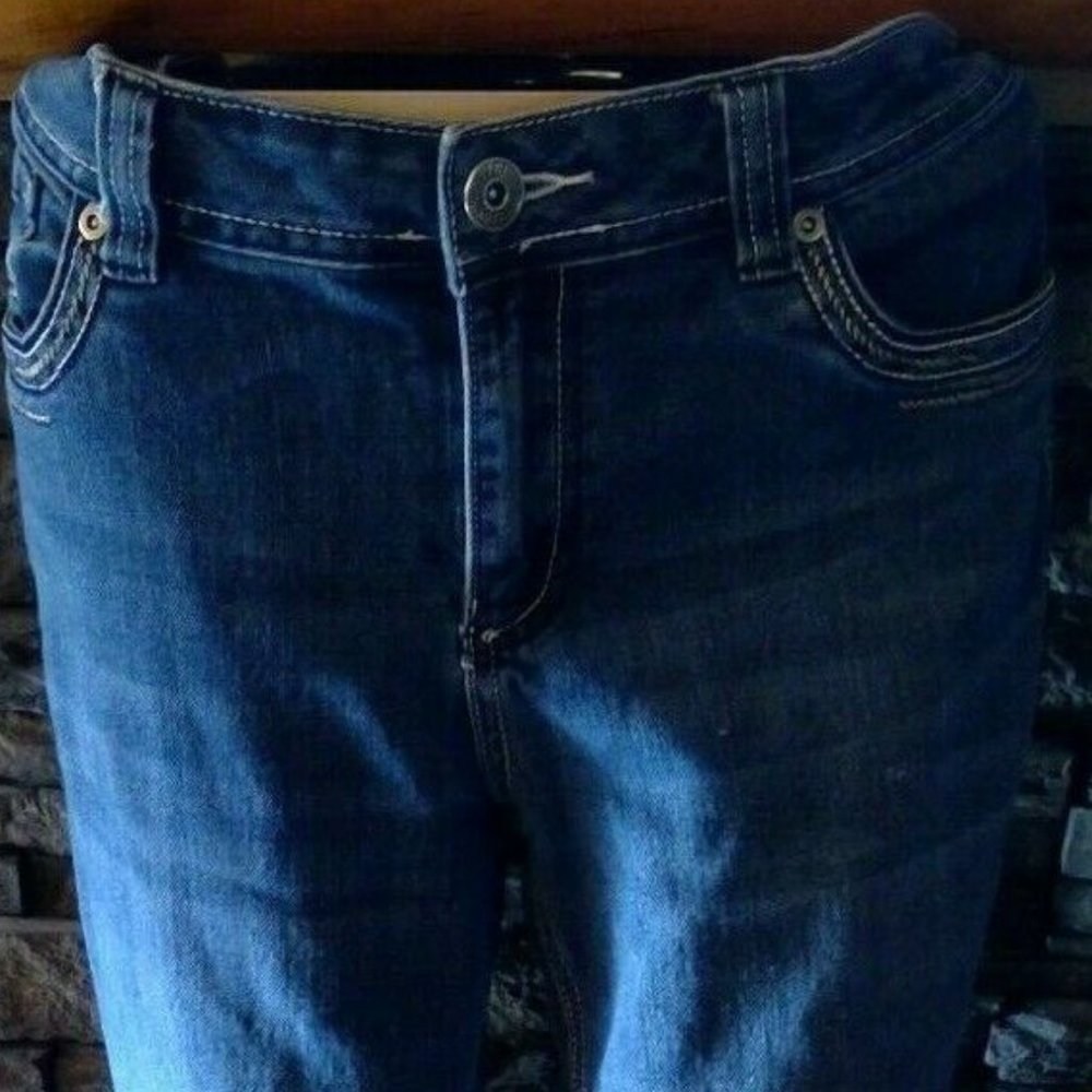 JW Women's Boyfriend Jeans Size 8 Stretch Denim Casual Fit